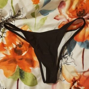 Swim bottoms NEVER WORN
